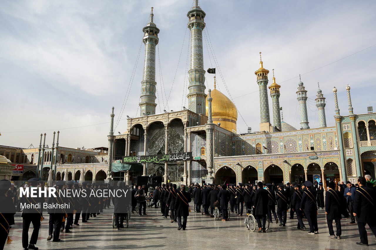 قم در سوگ کریمه اهل‌بیت(س)؛ حرم اخت الرضا(ع) کانون عزاداری
