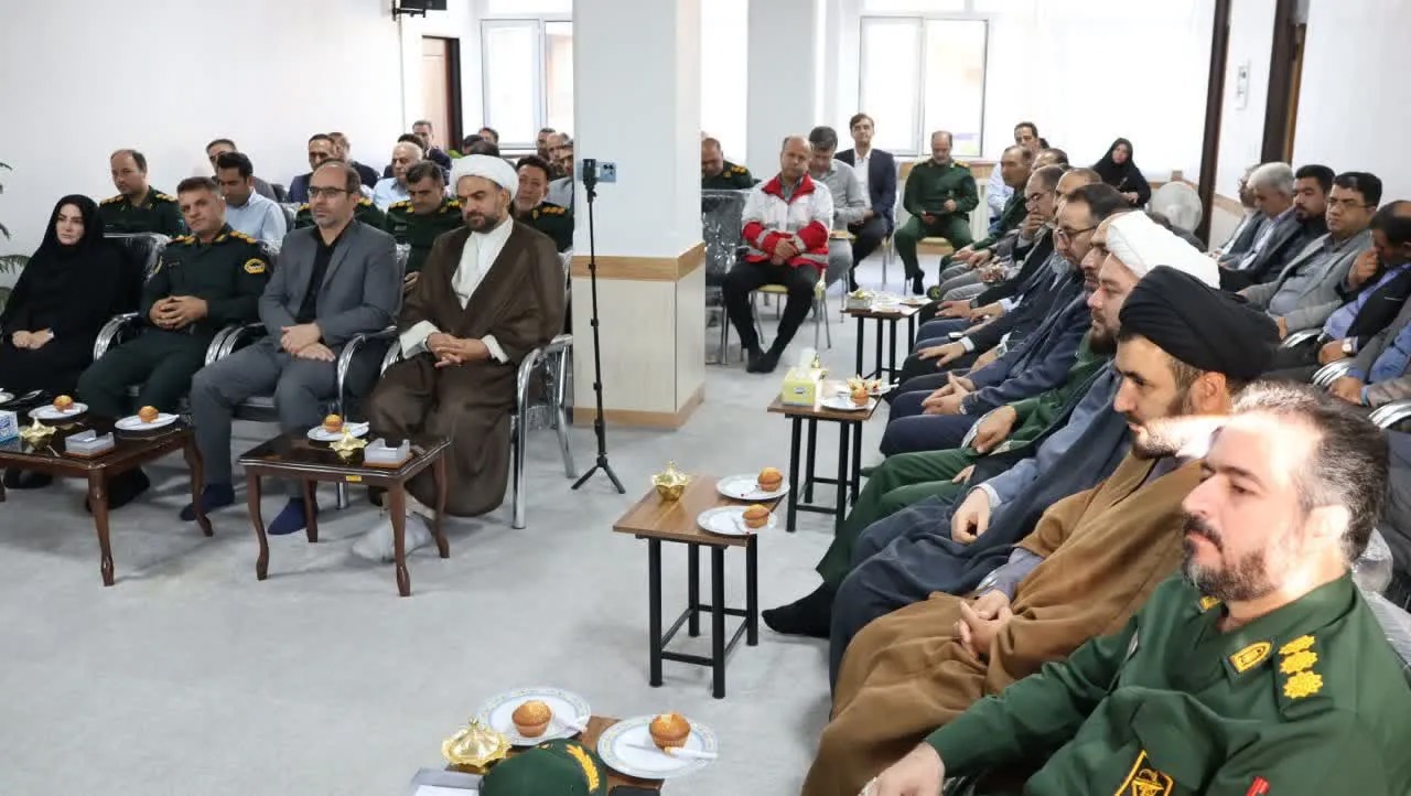 دفاع مقدس مایه عزت ابدی اسلام و ایران است