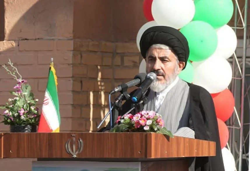 دانش‌آموزان با علم و ایمان از آرمان شهدا صیانت کنند