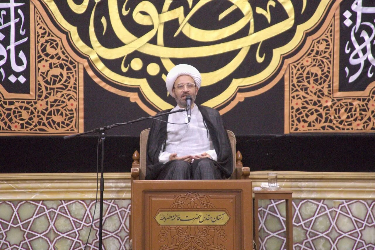 نصرت الهی مشروط به انجام وظیفه است/توکل به معنای ترک تلاش نیست