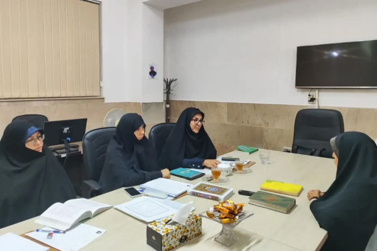 آغاز ارزیابی علمی گزینش داوطلبان مقطع تکمیلی مدرسه علمیه تخصصی جامعه‌ النور شیراز