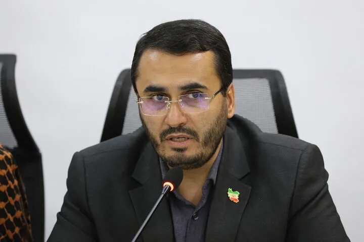 ملت ایران بدون اتکا به بمب اتم به ابرقدرت جهان تبدیل شده است