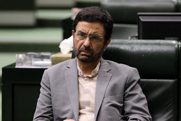 عضو کمیسیون امنیت ملی: کشور آسیب‌پذیری‌هایی دارد که ما آنها را در جنگ ۱۲ روزه و ۴۰ روزه دیدیم