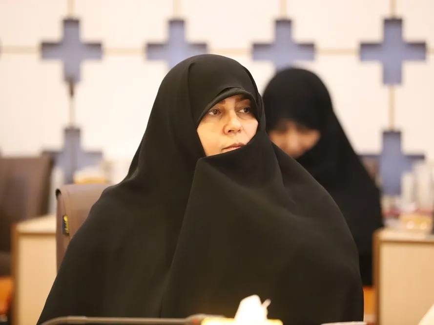 تسهیل فرآیند انتخاب موضوع پایان‌نامه با ابلاغ بانک موضوعات کاربردی و مسأله‌محور