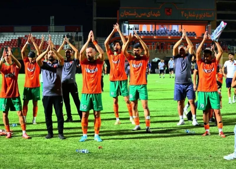 لیگ یک؛ فرشاد پیوس به قولش عمل کرد