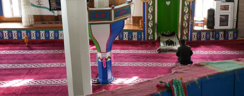 مساجد چوبی گرجستان در سایه فراموشی؛ تلاش فعالان برای نجات میراث اسلامی + تصاویر