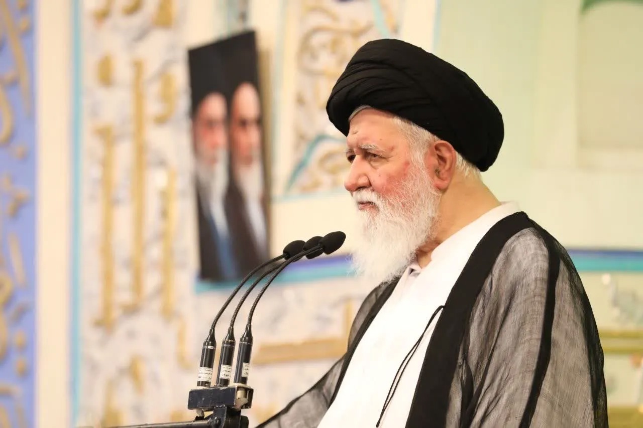 هر اقدامی برای باز شدن تنگه هرمز، کمک به آمریکاست