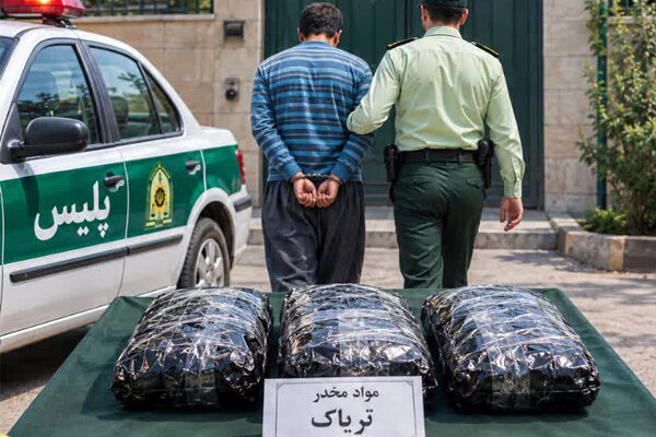 ضربه پلیس همدان به باند منطقه‌ای قاچاق تریاک