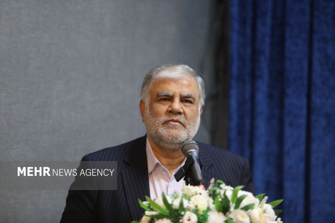 تربیت جوان مؤمن و انقلابی باید در دانشگاه شکل بگیرد
