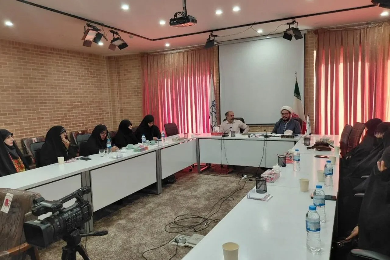 همکاری جامعه‌الزهرا و مرکز اسناد انقلاب اسلامی قم در حوزه تاریخ شفاهی زنان