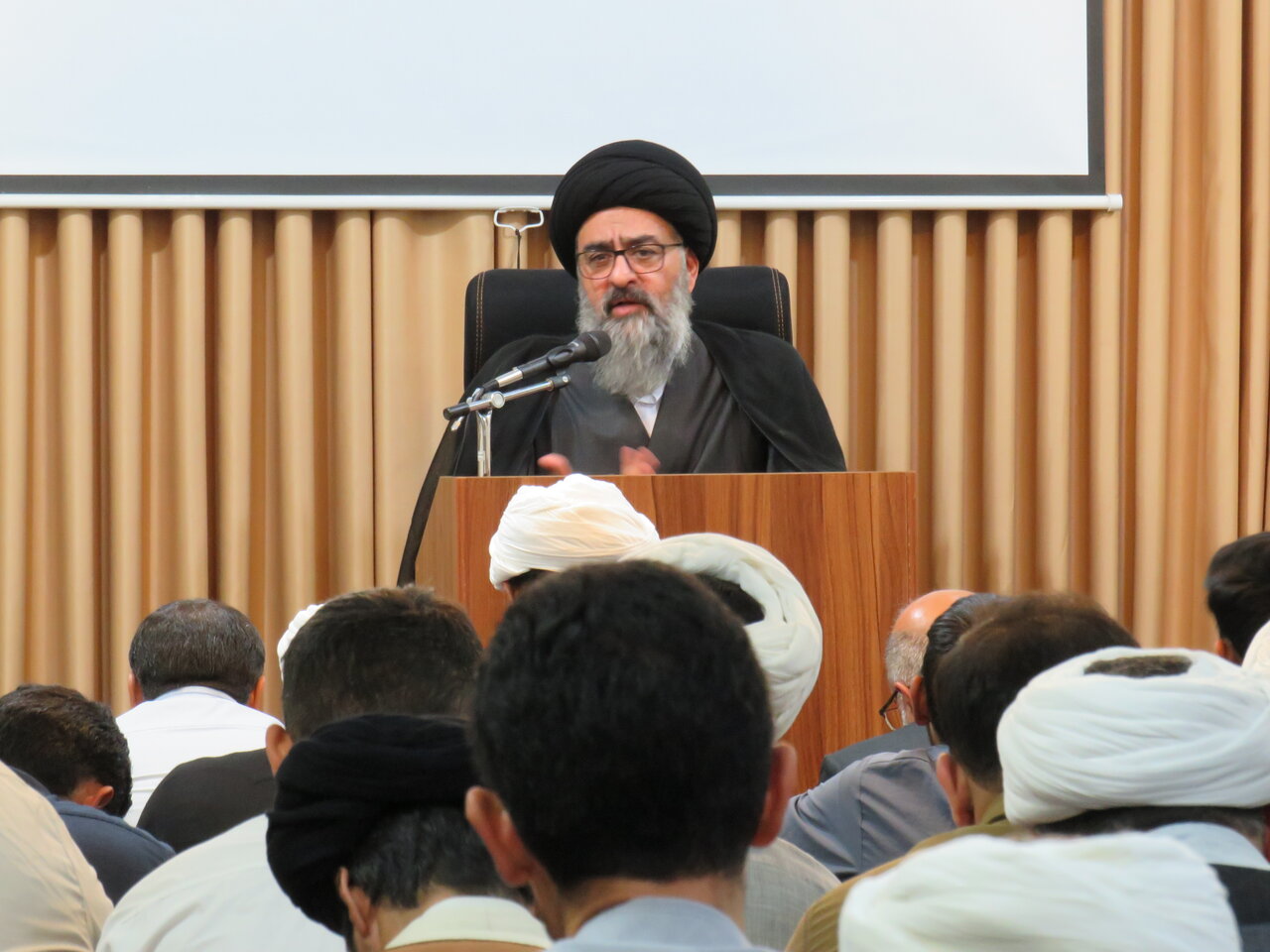 عصر قم