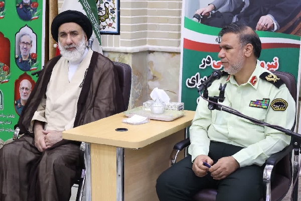گسترش عدالت از بروز نارضایتی‌ها و آسیب‌های اجتماعی جلوگیری می کند