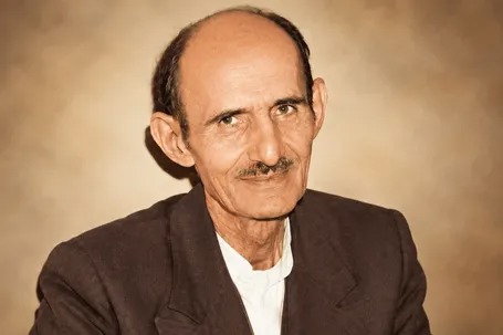 شاعری که معلم شعر انقلاب بود، اما نمی‌شناسیمش