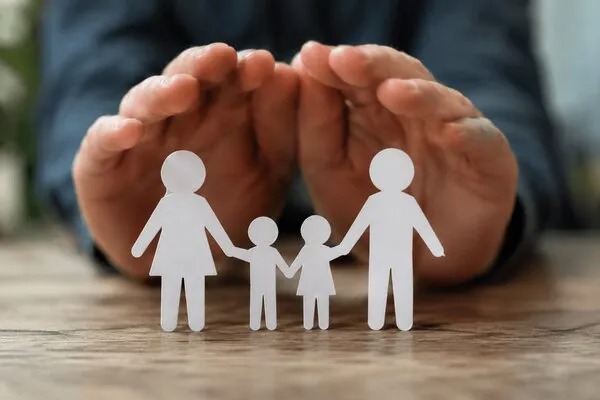 همایش «نسیم مهر» با هدف حمایت از خانواده زندانیان در شهرکرد برگزار می‌شود