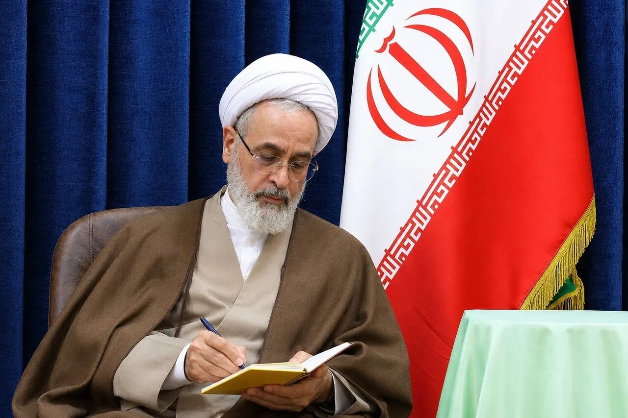 تسلیت مدیر حوزه های علمیه به آیت الله فاضل لنکرانی