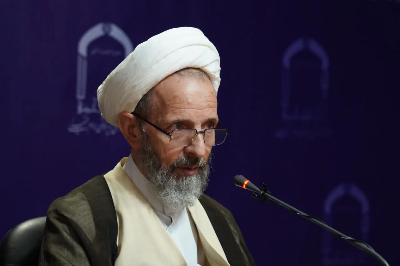 کارگزاران نظام اسلامی باید ولایت را قطب‌نمای حرکت خود قرار دهند