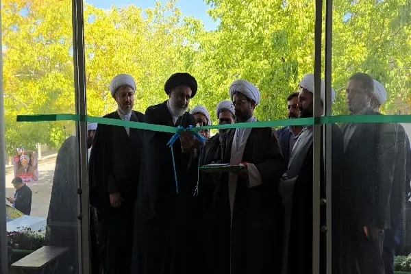 تصاویر| افتتاح ساختمان جدید مدرسه علمیه امام صادق فارسان