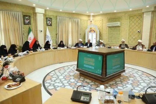 ضرورت تبدیل ظرفیت‌های علمی و تبلیغی بانوان طلبه به جریان‌سازی مؤثر بین‌المللی