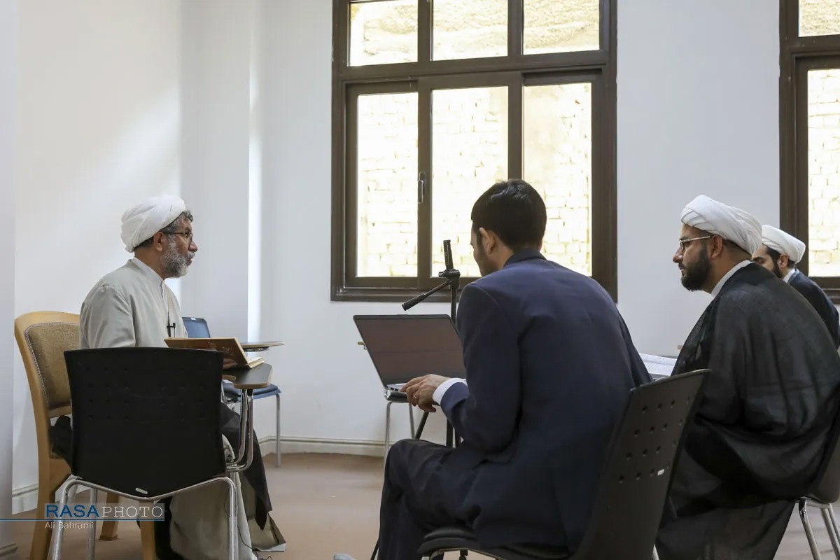 جلسه درس اصول کافی