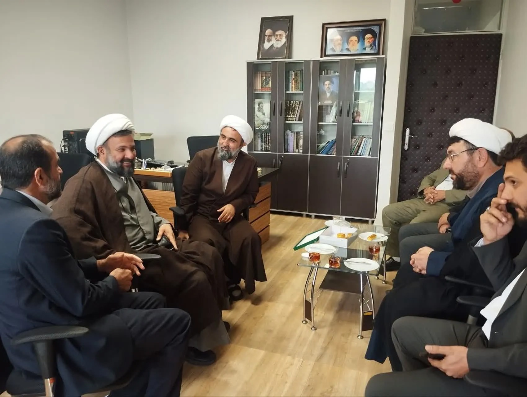 دیدار حجت الاسلام ممی زاده با مدیر حوزه علمیه آذربایجان شرقی+ تصاویر