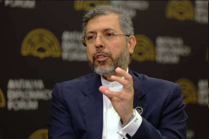 انتقاد معاون وزیر خارجه در وین از عملکرد سیاسی آژانس؛ ان‌پی‌تی، با تنفس مصنوعی زنده است