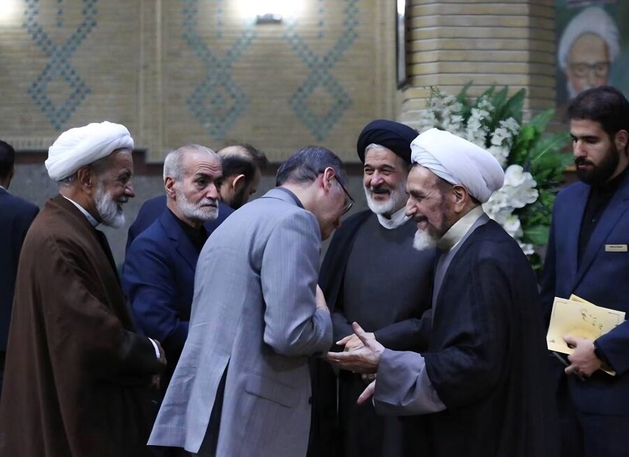 عصر قم