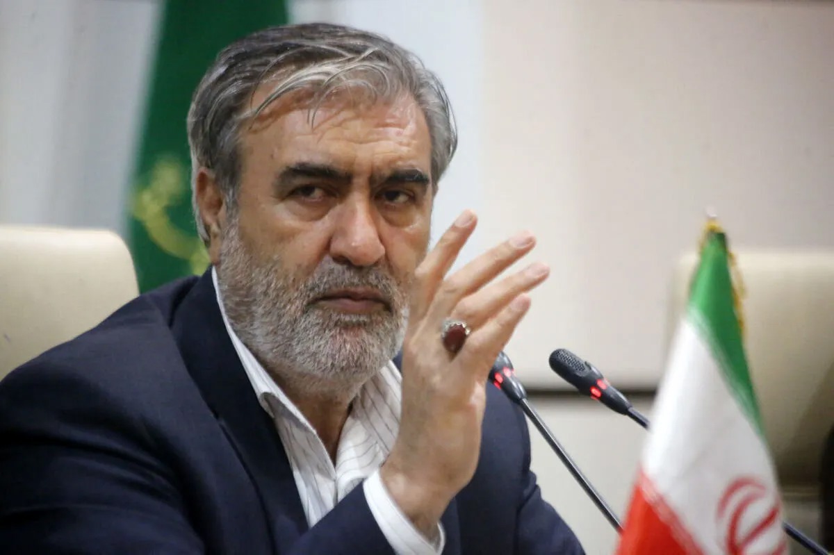 هنوز فردی از مادر زاییده نشده که بتواند ایران را با «مادر بمب‌ها» تهدید کند
