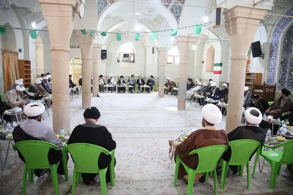 امنیت فرهنگی، از دغدغه‌های جامعه روحانیت شیراز است