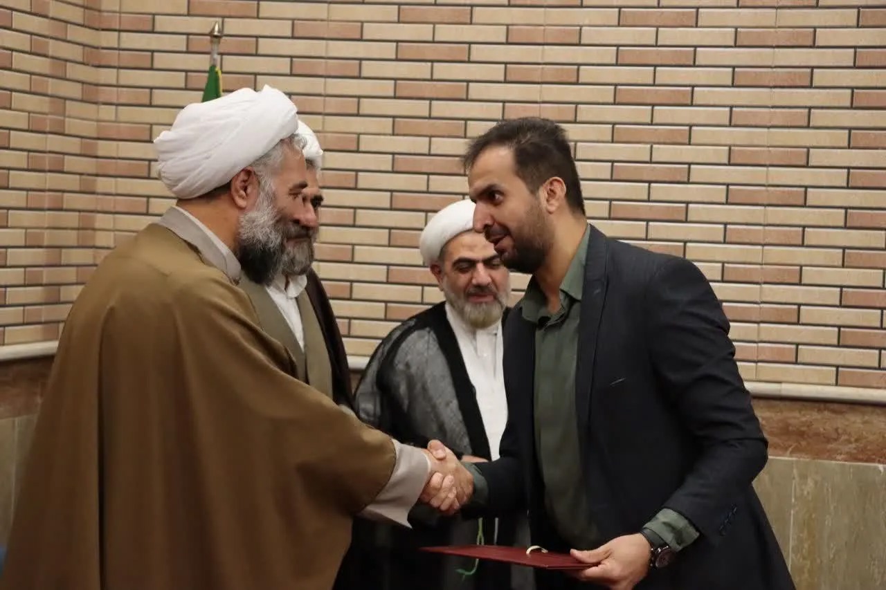 تجلیل از پرستاران بسیجی تبریز در سالروز میلاد عقیله بنی‌هاشم+ تصاویر