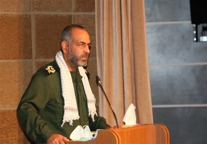 پرستاران رزمندگان خط مقدم عرصه سلامت هستند