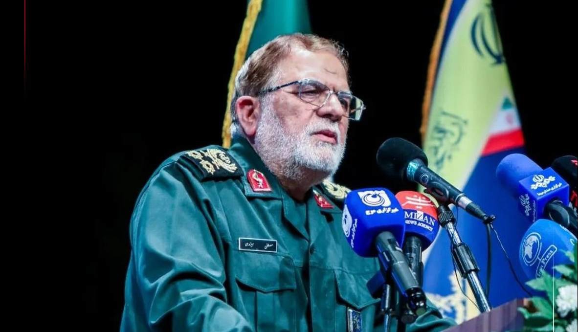 سرلشکر ایزدی: کنترل عملیاتی تنگه هرمز در اختیار نیروهای مسلح ایران است