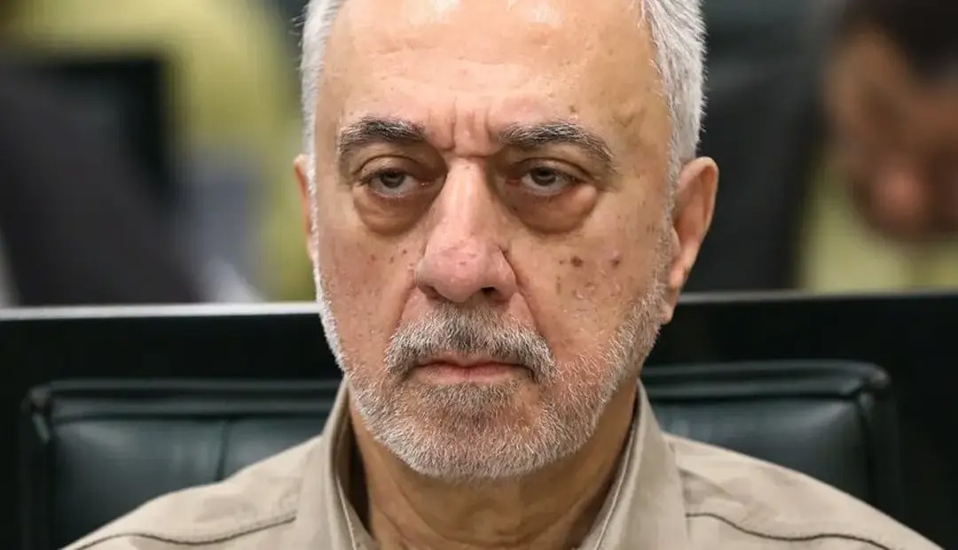 وزیر دفاع: خاک می‌خوریم اما خاک نمی‌دهیم