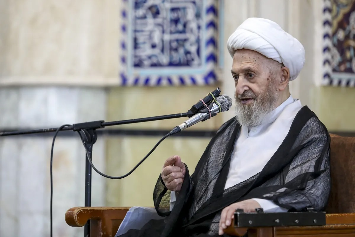 وارد کردن صلوات بر پیامبر در ادعیه؛ شیوه مبارزه امام سجاد با بدعت‌های بنی امیه