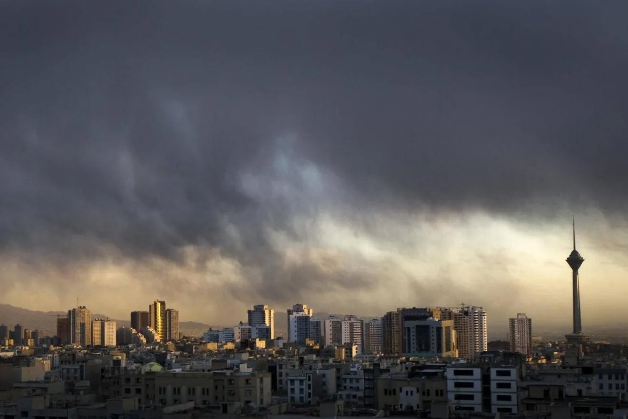 چرا موج اخبار حمله بالا می‌گیرد، اما جنگ آغاز نمی‌شود؟