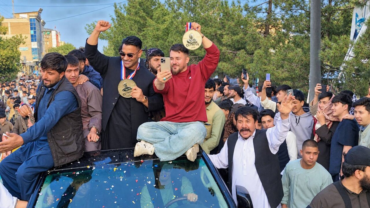 پیام وحدت و همدلی شیعیان افغانستان؛ استقبال پرشور دشت برچی کابل از قهرمان ورزشی افغان