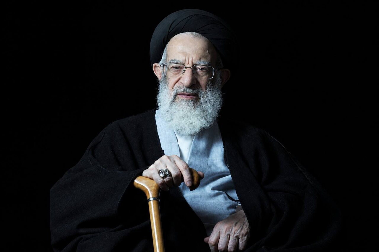 بزرگداشت چهلمین روز ارتحال آیت‌الله شبیری زنجانی در حرم شاهچراغ(ع)