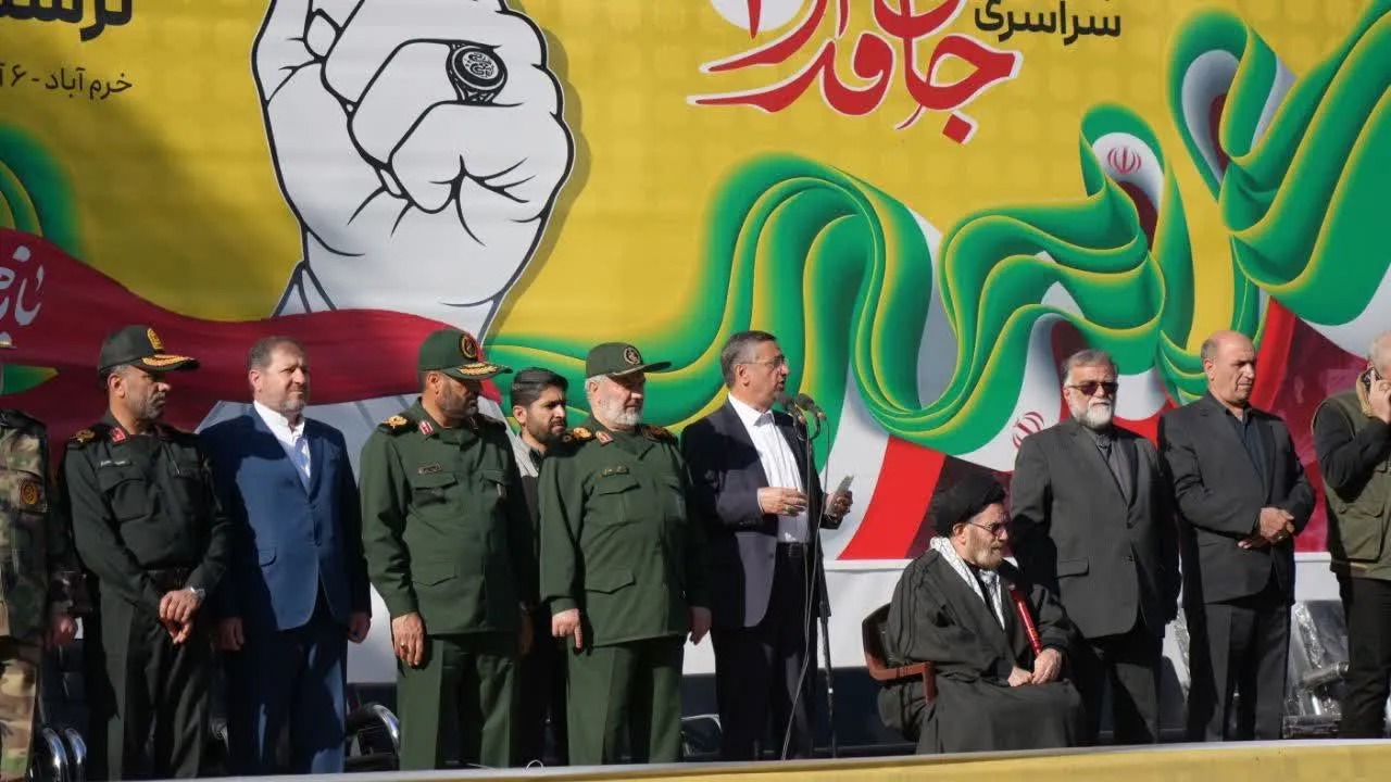 مردم با حضور در رزمایش «جان‌فدا» هیمنه دشمن را در هم شکستند