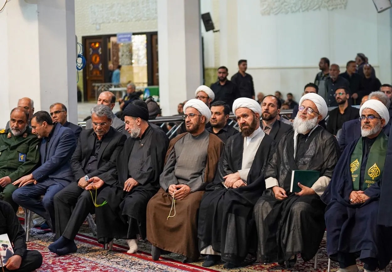 مراسم بزرگداشت شهدای حمله تروریستی حرم شاهچراغ برگزار شد