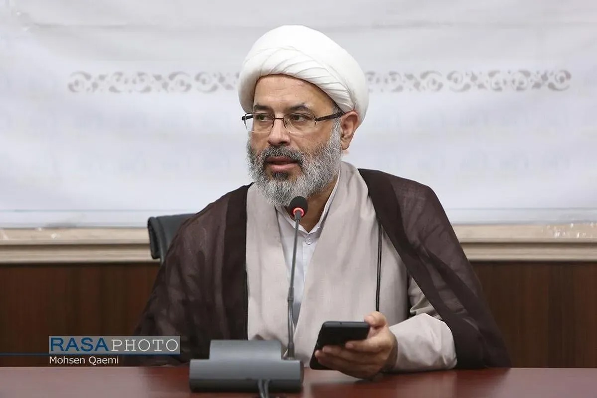 شناخت جامع و منظومه‌ای از دین، شرط خدمت مؤثر به دین خداست