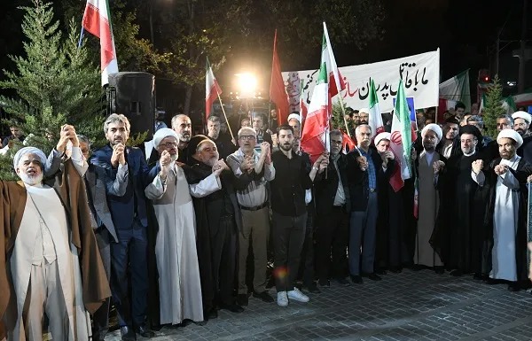 انقلاب اسلامی تجلی آرمان استقلال، عزت و آزادگی ملت ایران است